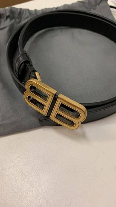 Balenciaga Belt Outfit, Lv Belts, Vvs Jewelry, Belt Outfit, Belts Men, Balenciaga Belt, Branded Belts, Leather Belts Men