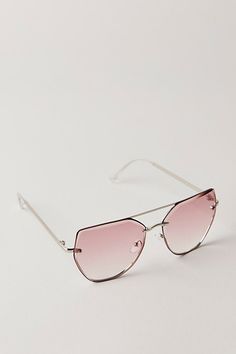 Just as effortless as they are essential, these so cool sunglasses are featured in an oversized, aviator silhouette with unique angle detailing, defined bar brow, and tinted lenses for added dimension. * Aviator style * Oversized silhouette * Defined brow bar * Adjustable nose pads * Gripped ends | Paloma Oversized Aviator Sunglasses by Free People in Pink Biker Accessories, Grungy Style, Oversized Aviator Sunglasses, Brow Bar, Biker Chick, Aviator Style, Cool Sunglasses, Oversized Silhouette, So Cool