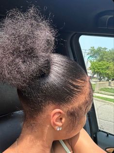 Summer Natural Black Hairstyles, Silk Press Natural Hair Short Ponytail, Natural Hair Updo 4c, Puff Bun Hairstyle, Natural Bun Hairstyles For Black Women, Slick Hairstyles Natural Hair, Natural Hair Styles Easy 4c, Awkward Length 4c Hairstyles