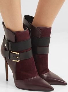 Fall Fashion Boots, Buckle Boot, Boot Straps, Stylish Boots, Gorgeous Shoes, Buckle Boots, Shoe Obsession, Suede Ankle Boots, Shoe Style