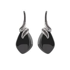 Feather Wrap Earrings w/ Black Onyx & Diamonds in Sterling Silver. Michael Aram was inspired to create the Feather jewelry collection after he discovered a feather in the sand one morning while walking along a beach. The motif embodies movement, lightness and grace, with a modern and playful flair. Michael Aram, Black Onyx Stone, Feather Jewelry, Black Rhodium, Onyx Stone, Feather Earrings, Black Onyx, Diamond White, Onyx