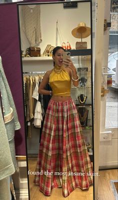 Plaid Skirt Summer Outfit, Plaid Dress Outfit, Personal Style Inspiration, Skirt Summer, Current Styles, Plaid Skirt, Fashion Fits, Dress Outfit, Plaid Dress