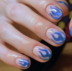 Blue Gel Manicure Designs, Short Nails Flame Design, Short Nails With Flames, Gel Nails Flames, Short Nail Designs Flames, Blue Flame Nails Short, Graphic Nail Designs Nailart, Mens Flame Nails, Summer Rounded Nails