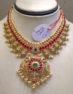 Ruby Jewelry Necklaces, 22 Carat Gold Jewellery, Gold Chokers, Dua In Urdu, Gold Bangle Set, Gold Bridal Jewellery, Gold Mangalsutra Designs