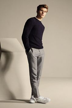 Oliver Cheshire is the new face of Marks & Spencer's Autograph A/W 2015 line | Daily Mail Online Minimalist Mens Fashion, Minimalist Outfit Men, Man Styling, Outfit Minimalista, Oliver Cheshire, Men Office, Minimalist Clothes, Hype Men