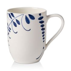 Villeroy & Boch Old Luxembourg Brindille Mug Blue And White Dinnerware, White Dinnerware Set, Casual Dinnerware, Coffee With Friends, White Dinnerware, Porcelain Dinnerware, Classic Decor, Kitchen Dishes, Blue Accents