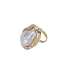 PRICES MAY VARY. 100% Brand New And High Quality! 18KT Gold Carved Baroque Pearl Ring 20X16mm cultured baroque pearl ring in 18kt yellow gold over sterling silver. Polished finish. 1 in. wide. Size 6. Finish touch： With its cool and edgy design, this cultured baroque pearl ring adds a feminine accent to any style. Pair it with your casual or formal attire. The red carpet is ready： This ring is meant to be shown off. Pair with your little black dress or elegant evening wear to pull your look toge Pearl Wedding Ring Engagement, Engagement Ring Set With Pearl, Unconventional Engagement Rings Pearl, Mini Monroe Ring, Pearl High Jewelry Ring, Pearl Wedding Ring Set Unique, Olive Leaf Pearl Ring, Moissanite Pearl Ring, Tiffany Pearl Rings