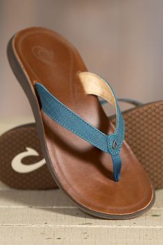 Our premium leather sandal uses a simple design for warm weather freedom, offering comfort, traction, longevity, and darn good looks. Leather Flip Flops Womens, Casual Shoes Women Sneakers, Flip Flops Women, Leather Flip Flops, Sandal Fashion, Casual Shoes Women, Blue Leather, Cute Shoes, Flip Flop Sandals