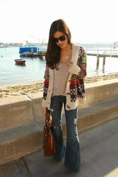 Marlene Hose, Mode Shoes, Looks Jeans, Mode Hippie, Estilo Hippie, Outfit Winter, Flared Jeans