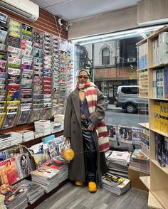 Oversized Scarf Aesthetic, Winter Street Style Nyc, Sierra Rena Outfits, 2023 Fall Trends Fashion, Winter Accessories Aesthetic, Mode Zara