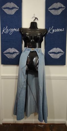 This is a One-of-a-Kind Waistlet Cape Denim Belt. Stunning Denim Accessory  Just add a cat suit, boots and a pair of denim earrings. Compliments galore 🤩💥 Denim Corset Belt, Suit Boots, English Literature Notes, Cat Suit, Denim Earrings, Disney Collage, Denim Corset, Denim Belt, Corset Belt