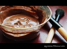 Chocolate Facial, Yogurt Face Mask, Chocolate Face Mask, Diy Hot Chocolate, Chocolate Yogurt, Honey Chocolate, Chocolate Diy, Honey Face Mask, Honey Diy