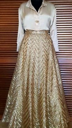 Indo Western Lehenga, Western Lehenga, Ethenic Wear, Lehenga Crop Top, Sabyasachi Lehenga, Gold Skirt, Lehenga Skirt, Rock Outfit