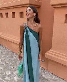 Chic Draped Maxi Dress For Wedding Guest, Cool Wedding Guest Outfit, Cartagena Weeding Guest Dress, Elegant Multicolor Wedding Guest Dress, Wedding Guest Mexico, Spanish Wedding Guest, Cool Wedding Guest, Wedding Guest Dress Pregnant Summer