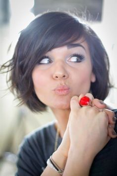 Short hair is the way to go! Edgy Bob, Cute Short Haircuts, Hair Makeover, Cute Hairstyles For Short Hair, Short Hairstyle, Short Haircut, Long Bob, Nail Arts