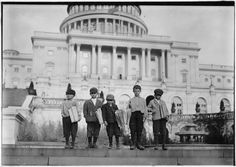 an old black and white photo of children in front of the capitol building