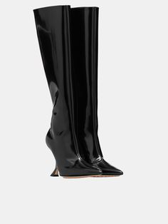 Rocket Boots (763830V28R0-1000-001-NERO) Luxury Black Patent Leather Boots, Black And Pink Bottega Boots, Black Bottega Boots, Green And Black Bottega Boots, Long Black Boots Farfetch, 12 12, Designer Heels, Bottega Veneta, Knee High