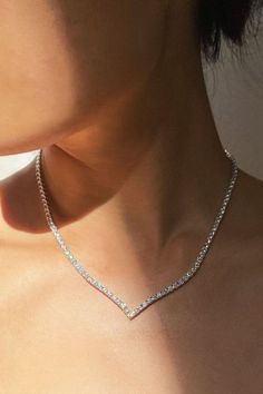 Gorgeous Super Sparkling Round Cut Moissanite Diamond White Gold Tennis Chain Necklace, Dainty Women's Necklace V Line Necklaces, Formal Necklace Classy, Simple And Elegant Necklace, Simple Formal Jewelry, Vee Line Necklace, Gold Necklace Elegant, Formal Silver Jewelry, Gold Jewelry Formal, Prom Jewlrey