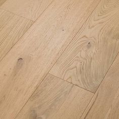 an image of wood flooring that looks like it has been cleaned and is ready to be used