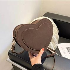 Bag Purse Y2k Tote Bag, Leather Messenger Bags, Heart Shaped Bag, Hand Bags For Women, Fall Bags, Small Messenger Bag, Women's Bags By Shape, Novelty Bags