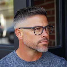 Short Forward Haircut Men, Mens Short Spiky Haircuts, Modern Men’s Haircuts, Men’s Long Hairstyles Slick Back, Men’s Haircuts Fades, Mens Flat Top Haircut, Barber Cuts Mens, Flattop Haircut Men, 40 Year Old Mens Hairstyles