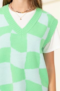 DetailsA vibrant sweater vest in green and blue checker pattern featuring a v neckline! Content100% Acrylic Checker Sweater, Checker Pattern, Checkered Pattern, V Neckline, Green And Blue, Sweater Vest, V Neck, Green, Women's Top