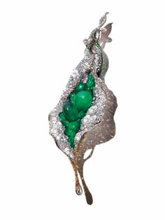 Syn Emerald Statement Brooch 925 Sterling Silver Handmade Designer Joaillerie CZ Cindy Chao, Architectural Earrings, Chinese Jewelry, Royal Jewels, Brown Diamond, Fabulous Jewelry, Fantasy Jewelry, Leaf Necklace, Green Gemstones