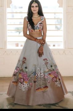 digital kurti Lehenga Design, Trendy Outfits Indian, Indian Outfits Lehenga, Lehenga Designs Simple, Traditional Indian Dress, Half Saree Designs, Choli Designs