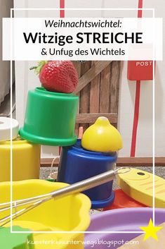 Weihnachtswichtel: Witzige STREICHE & Unfug des Wichtels. Wie die Wichteltür funktioniert, Teil 3: Essen, Trinken und kleine Geschenke, Aufgaben für die Kinder & Streiche vor der Tür & im Haus. In einer Gebrauchsanleitung erkläre ich Euch auf Küstenkidsunterwegs, wieso der Wichtel öfters lustige Streiche spielt & Unsinn macht und wie Ihr viel Spaß dabei habt! #wichtel #weihnachtswichtel #wichteltür #spaß #ideen #unsinn #geschenk #lustig #tür #witzig #streiche #unfug #quatsch #küstenkidsunterwegs