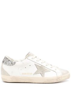 Find GOLDEN GOOSE DELUXE BRAND Super-star Leather Sneakers on Editorialist. white/ice grey calf leather/suede distressed effect glitter detailing star patch detail logo print to the side logo-debossed tongue contrasting branded heel counter round toe front lace-up fastening branded leather insole pile lining rubber sole Golden Goose Bag, Preppy Shoes, Shoes Teen, Cute Nike Shoes, White Leather Sneakers, Shoe Inspo, Cute Nikes, Golden Goose Shoes, Golden Goose Deluxe Brand