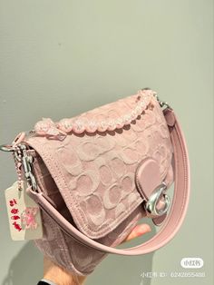 Italian Outfits Women, Tas Coach, Unique Handbag, Cute Handbags