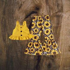 We suggest pairing this set with our Sunflower Spots bow! Playful Floral Print Playtime Sets, Playful Floral Print Sets For Playtime, Cute Summer Sets With Bow, Cute Summer Sets With Bow Detail, Cute Cotton Sets With Bow, Cute Cotton Sets With Bow Detail, Woman Costumes, Baby Leopard, Baby Head Wrap