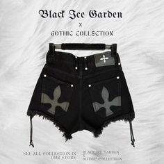 Size: S Shorts Grunge, Goth Styles, Goth Shorts, Gothic Shorts, Grunge Shorts, Gothic Pants, Nuh Uh, Goth Clothes, Punk Rock Outfits