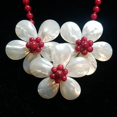 Nwot Handmade Multi Flower White Pearl Cluster Necklace. New Without Tags. Made In Maui Hawaii. Beautiful Necklace!! Handmade White Flower Shaped Necklace, Handmade White Flower Necklace, Pearl Cluster Necklace, Flower White, Pearl Cluster, Cluster Necklace, Handmade Flower, Maui Hawaii, Beautiful Necklace