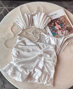 Pearl Shell Siren 3-Piece Swimsuit Set Fashionable Swimwear, Mermaid Shell Top, Bride Bathing Suit, Bridal Swimsuit, Baithing Suits, Luxury Swimsuits, Shell Bra, Mermaid Swimsuit, Deer Doll