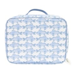 Coated, clean, and cute! The Lunchbox is offered in a variety of adorable wipeable classic patterns. It is just the right size for your bento box. Equipped with a mesh inner pocket to hold your cooler packs and love notes. Made with our PVC-free, wipeable, non-chlorinate coated fabric that is soft to the touch, antimicrobial, water resistant, odorless and biodegradable. This fabric has been specifically developed to be a healthier and more environmentally friendly alternative to the traditional Cute Lunch Bags High School, Lunchboxes Aesthetic, Cute Lunch Boxes For Teens, Preppy Lunchboxes, Lunch Boxes For Teens, Preppy Lunch Bags, Aesthetic Lunch Boxes, Lunchboxes For School, Lunch Box Aesthetic