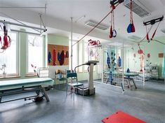 Physical Therapy Exercise Room - Search Images Physical Therapist Assistant, Physiotherapy Clinic, Physical Therapy Exercises, Gym Room, Therapy Room, Empty Room, Alternative Therapies, Care Facility, Physical Therapist