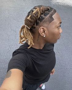 Stud Dread Styles, Line Up With Dreads, Studs Haircut, Stud Haircut, Edges Ideas, Dude Outfits, Studs With Dreads