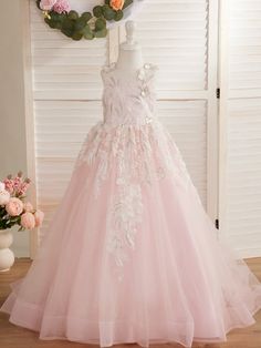 Pink Princess Ball Gown for Girls with Lace Appliqués Blushing Pink / 5T Product Code: 224785 Embellishment: Lace Fabric: Lace,Tulle,Satin Silhouette: Ball-Gown/Princess Neckline: Scoop Neck Sleeve: Sleeveless Hemline/Train: Court Train Gown Princess, Girls Lace Dress, Ball Gowns Princess, Satin Tulle, Princess Ball Gowns, Gowns For Girls, Pageant Dresses, Pink Princess, Tulle Lace