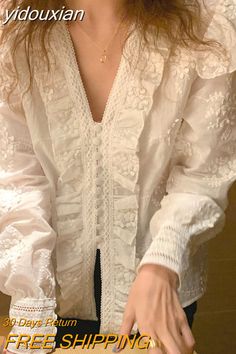 Lace Dress Pattern, White Shirt Women, Blouse Elegant, Lantern Sleeve Top, Straight Clothes, White Shirts Women, Flower White, Women Blouse, Lace Long Sleeve