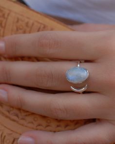 Moonstone Ring ~ Sterling Silver 925 ~MR003 - Maresia Jewelry Luxury Heirloom Moonstone Ring With Center Stone, Silver Moonstone Ring, Moon Stone Ring, Green Amethyst Ring, Moonstone Ring Sterling Silver, Freshwater Pearl Ring, Moon Lovers, Turquoise Rings, Pretty Rings