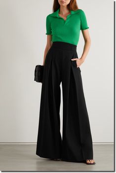 Black Palazzo Pants Outfit, Black Wide Leg Trousers Outfit, Black Wide Leg Pants Outfit, Pleated Pants Outfit, Flowy Pants Outfit, Wide Leg Trousers Outfit, Wide Leg Outfit, Wide Leg Pants Outfit, Black Palazzo Pants