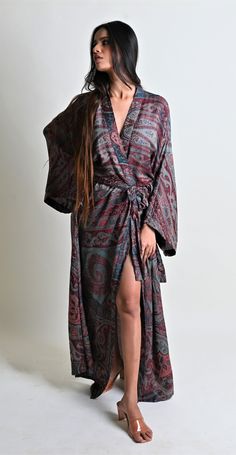 Cashmere Silk Dressing Gown Wedding Morning Cashmere Robe - Etsy Long Silk Robe, Cashmere Robe, Silk Robe Long, Silk Dressing Gown, Quilt Dress, Wedding Morning, House Coat, Silk Kimono Robe, Plus Sized