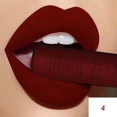 The long-lasting velvet matte liquid lipstick comes in 34 fabulous colors from which to choose. Maquillage Kylie Jenner, Maquillage Yeux Cut Crease, Matte Nude Lipstick, Red Lip Gloss, Lipstick Kit, Long Lasting Lip Gloss, Pigmented Lips, Batons Matte, Lip Gloss Colors