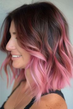 Pink Ombre Hair Color Idea. Subtle Fashion Color Hair, Natural And Colored Hair, Brunette Pink Ombre Hair, Hair Colour Ideas For Medium Hair, Dark Hair With Pastel Pink Highlights, Pink Ombre Brown Hair, Ombre Pink Hair Brown, Shoulder Length Brown And Pink Hair, Pink Extensions Hair Brunette