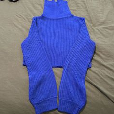 Blue Turtleneck Cropped Sweater. Never Been Worn, Brand New! Trendy Cropped Blue Sweater, Fitted Blue Crop Top For Winter, Blue Stretch Crop Top For Fall, Blue Turtleneck Sweater, Sweaters Blue, Blue Turtleneck, Shein Sweater, Cropped Sweater, Blue Sweaters