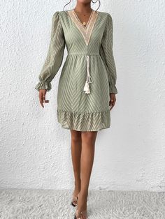 Women's Fashionable V Neck Long Sleeve Casual Dress Spring Non-stretch Mini Dress, Beach Long Sleeve Shift Mini Dress, Beach Mini Dress With Long Sleeves In Shift Fit, Beach Shift Mini Dress With Long Sleeves, Fall Vacation A-line Mini Dress, Long Sleeve Shift Dress For Vacation, Shift Dress With Long Sleeves For Vacation, Vacation Long Sleeve Shift Dress, Casual Summer Long Sleeve Mini Dress