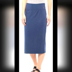 Nwt Women's Life Is Good Dark Blue Midi Skirt. Size Large. Athleisure Casual Casual Stretch Pencil Skirt, Blue Relaxed Fit Bottoms With Lined Skirt, Relaxed Fit Blue Bottoms With Lined Skirt, Casual Navy Stretch Skirt, Casual Navy Skirt For Spring, Casual Knee-length Pencil Skirt, Casual Solid Knee-length Pencil Skirt, Casual Navy Knee-length Skirt, Blue Casual Skirt With Relaxed Fit