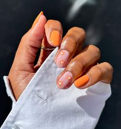 Check out these super hot and trendy summer nails for 2025 and beyond. Summer nails | summer nail designs | orange nails Pastel Orange And Pink Nails, Orange Nail Art, Orange Acrylic Nails, Orange Nail Designs, Orange Nail Polish, Orange Nail, Basic Nails, Orange Nails, Minimalist Nails