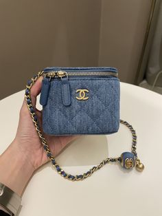 Chanel Quilted Pearl Crush Mini Vanity CubeDenim AGHWSize 10 x 7 x 9 cmAdjustable chain31 seriesNew w SealIncludes full set box, dust bag, and ity cardPrice was 3800 sgdPrice now 3200 sgd 2440 usd CN5106-02 Tweed Chanel Bag, Chanel Denim Bag, Chanel Vanity Bag, Denim Chanel, Chanel Mini Bag, Chanel Vanity, Mini Vanity, Vanity Bag, Chanel Mini